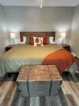 Enjoy a Summer Stay at Ira's Olive Oasis on Beautiful Lake Wissota.