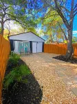 Modern guesthouse in the heart of Fort Worth