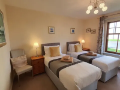 2 bedroom garden apartment, Crail, Roseford Apartment with private parking Hotels in Crail