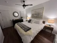 Wow! Only 3 min to Gore Mtn! King bed too