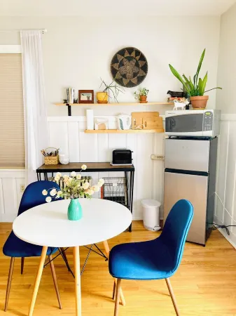 Sweet Suite in Montague Near Colleges and Downtown Turners Falls Great Falls.