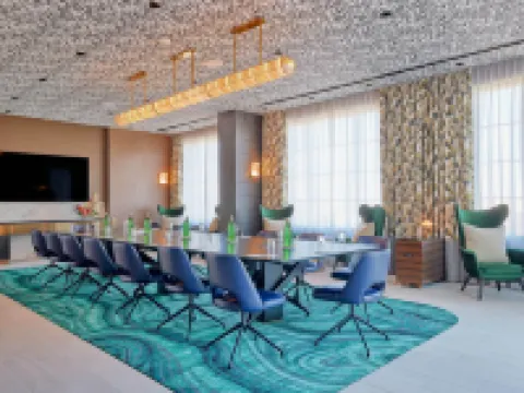 The Godfrey Detroit, Curio Collection by Hilton Hotels in Detroit