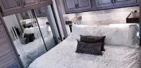 Cardinal Cottage Glamp/sleeps 4