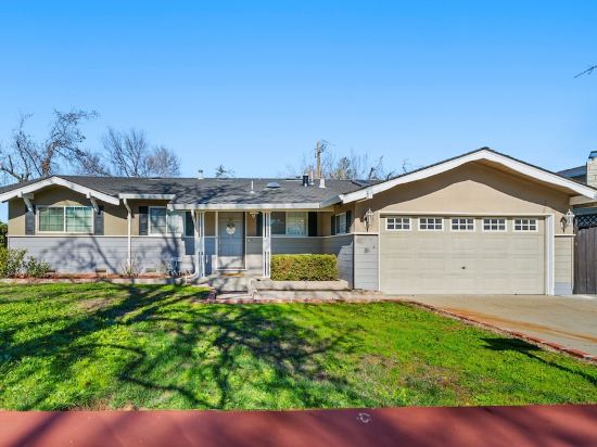 South SJ 4BR: Spacious & Comfy