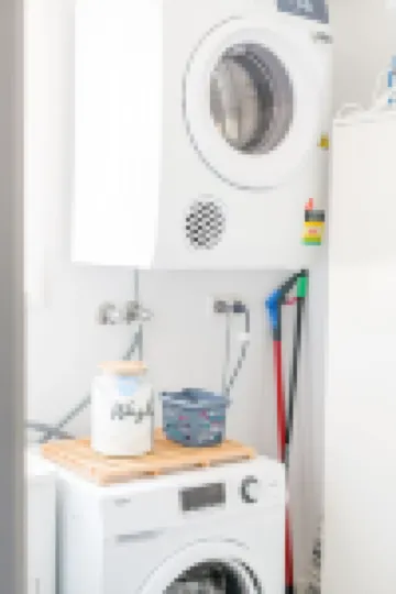 Walk to Ettalong beach close to shops KING BED 意塔隆海灘酒店