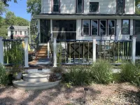 Victorian home brought back to life on the Shawnee Hills wine trail. Hotels in Union County