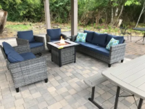 Lounge On The Lake In Privacy/Fly-in Friendly