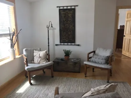 Welcome to our Home! Relax! hike, explore, star-gaze, canoe day-trips