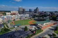 Entire Condo in the Heart of Downtown Greensboro!