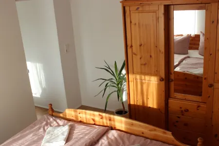 Apartment in the Northern Black Forest 40 m² Отели в г. Байрсброн