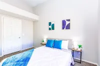 Contemporary Oro Valley Retreat - Mountain Views!