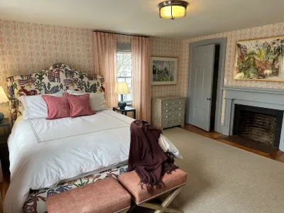 Historic Charm with modern amenities in Exeter, NH.  3 Bedrooms & Walk to town Hotel in zona Phillips Exeter Academy