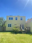Charming, light-filled SE Eugene 2-story house - Bungalows