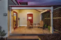 Beautifully furnished historic home with heated pool close to Downtown Tucson.