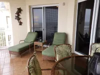 Direct Ocean Front Penthouse, Vacation In The Lap Of Luxury !