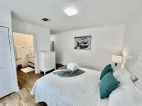 Villa Aqua Historic fully restored villa close to beach and down town