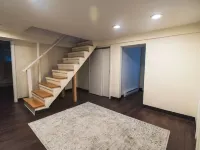 Tufts 4BD/2BA - 5.MIN to Harvard&Boston / Free Parking / Walk to Subway Hotels in Somerville