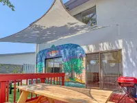 Newly Renovated Luxury Stay - Space Home By Beach & Port