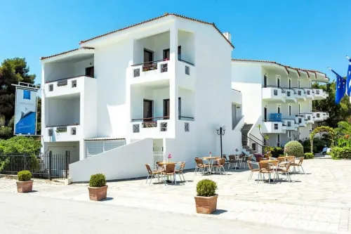 Xenios Dolphin Beach Hotel - balcony