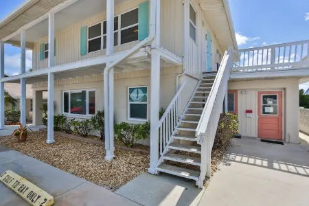 Stunning Views of the Beach & Bay - Spacious updated One BR condo w private deck