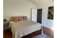 Cozy Home With Sunroom