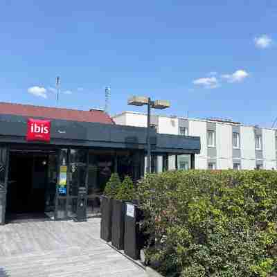 Hôtel Ibis Melun Hotel Exterior