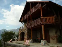 APPART RDC DS PRIVATE CHALET MY REVE DOMAINE ALPE D'HUEZ IN VILLARD RECULAS