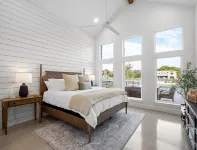 LBJ Retreat - Luxurious Lake LBJ Waterfront - German Farmhouse Getaway