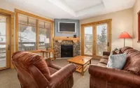 Spectacular Views from 1-bedroom Condo in Copper Mountain Center Village