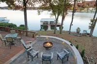 Conveniently Located Lakefront Home - Gorgeous Views - Privacy - Dock In Cove