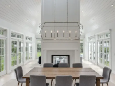 Stunning Hampton Holiday Family Fantasy for your Team Hotels in East Hampton