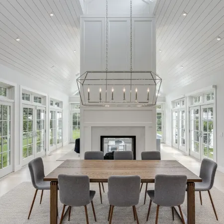 Stunning Hampton Holiday Family Fantasy for your Team