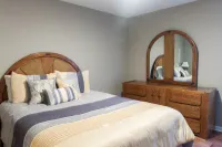 Tranquil lake GET-A-WAY Hotels in Putnam County