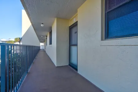 Water/ Beach Front!!!!!!! Amazing One of a Kind