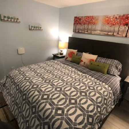Attractive oasis, conveniently located