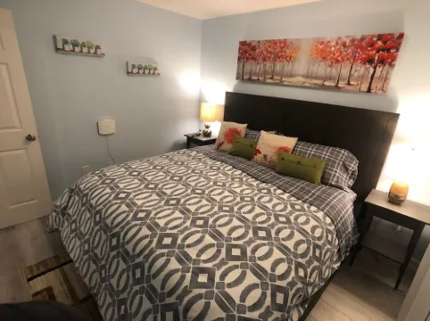 Attractive oasis, conveniently located