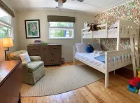 NEW RESORT-STYLE POOL, CUTE HOUSE, 88 STEPS TO SAND!