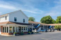 Knights Inn North Attleboro - Pysäköinti