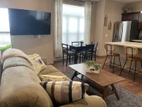 PERFECT 2 bedroom, 1 bath Condo 海倫娜住宿飯店