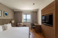 Golden Tulip Sao Jose Dos Campos Hotels near Museu Municipal de Sao Jose dos Campos