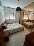 10 min from the airport