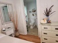 Renovated Cottage In Historic Jamestown NC Hotels near Guilford Technical Community College