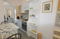 Virginia House - CITRA 011019-LT-0354 몬테로소알마레 호텔