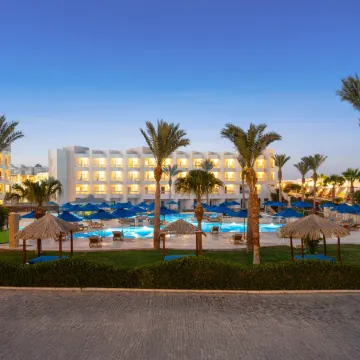 DoubleTree by Hilton Sharm El Sheikh - Sharks Bay Resort Отели рядом с Аэропорт Офира