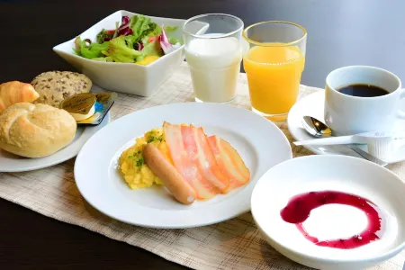 UEDA EKIMAE ROYAL HOTEL