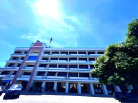 烏冬大廈 鄰近Udon Thani Rajabhat University的酒店