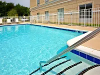 Holiday Inn Express DUMFRIES by IHG - Kolam Renang