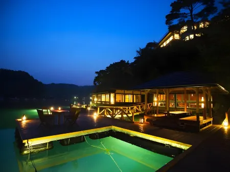 Noto Hyakurakusou Отели в г. Ното