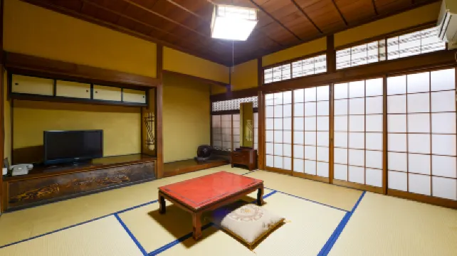 Ryokan Asahikan Hotel