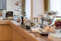 Hotel Europa - Breakfast